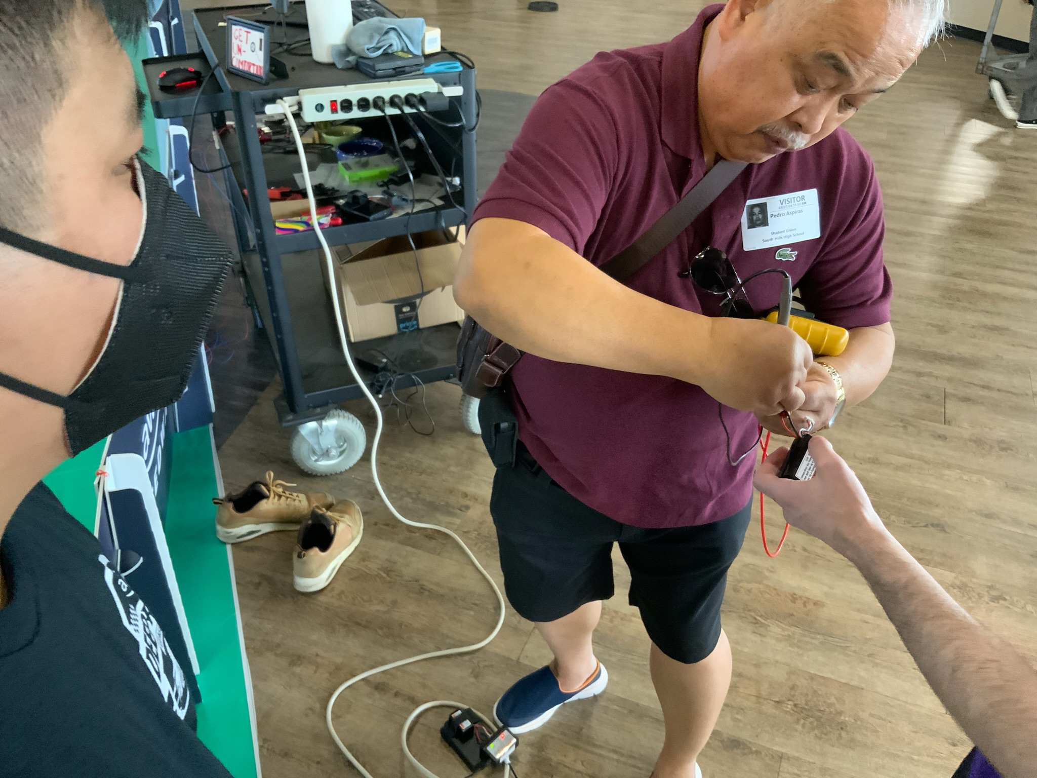 Mr. Aspiras takes on the battery issues.