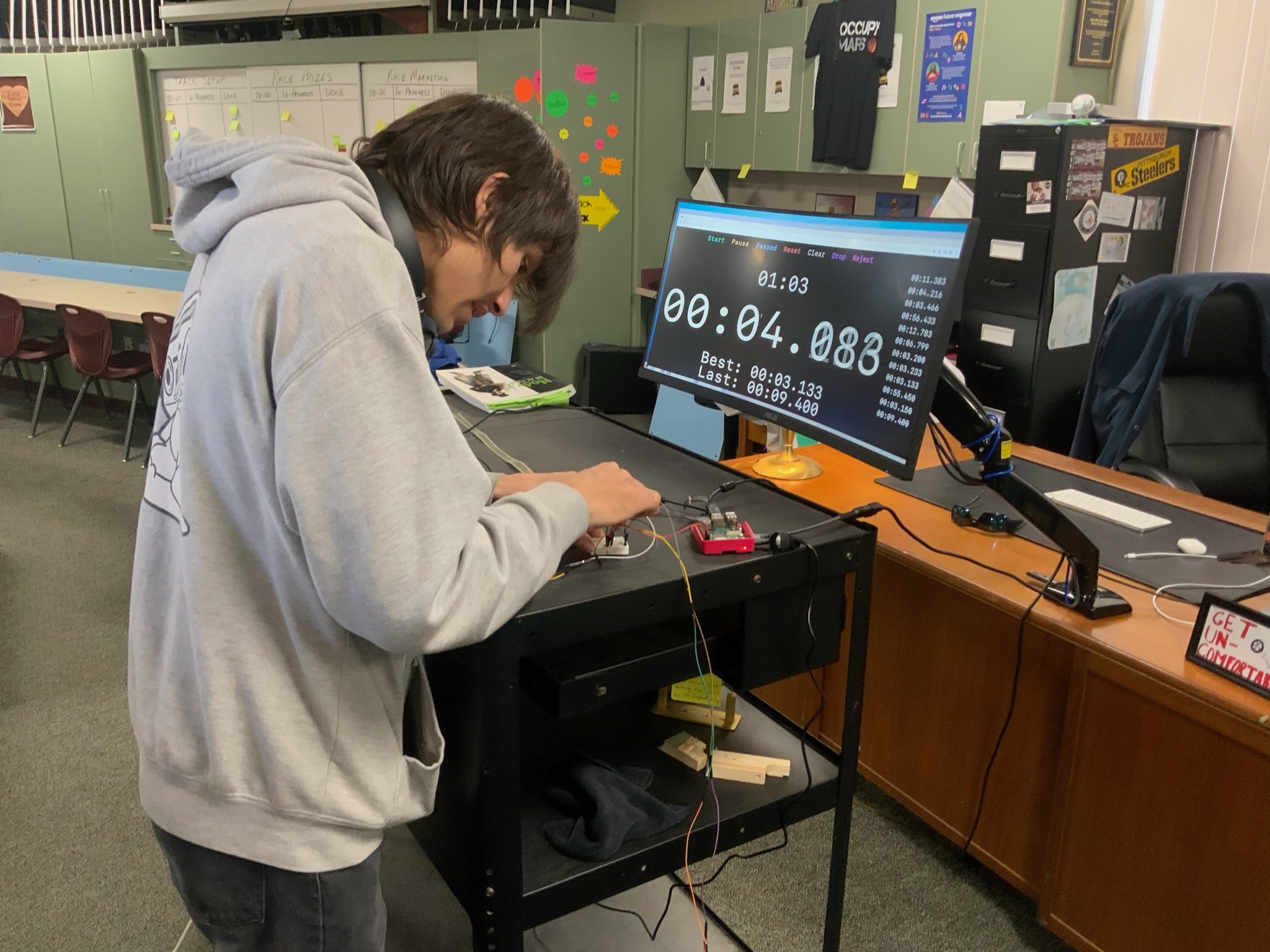 Joel applying his skill to the finish line.