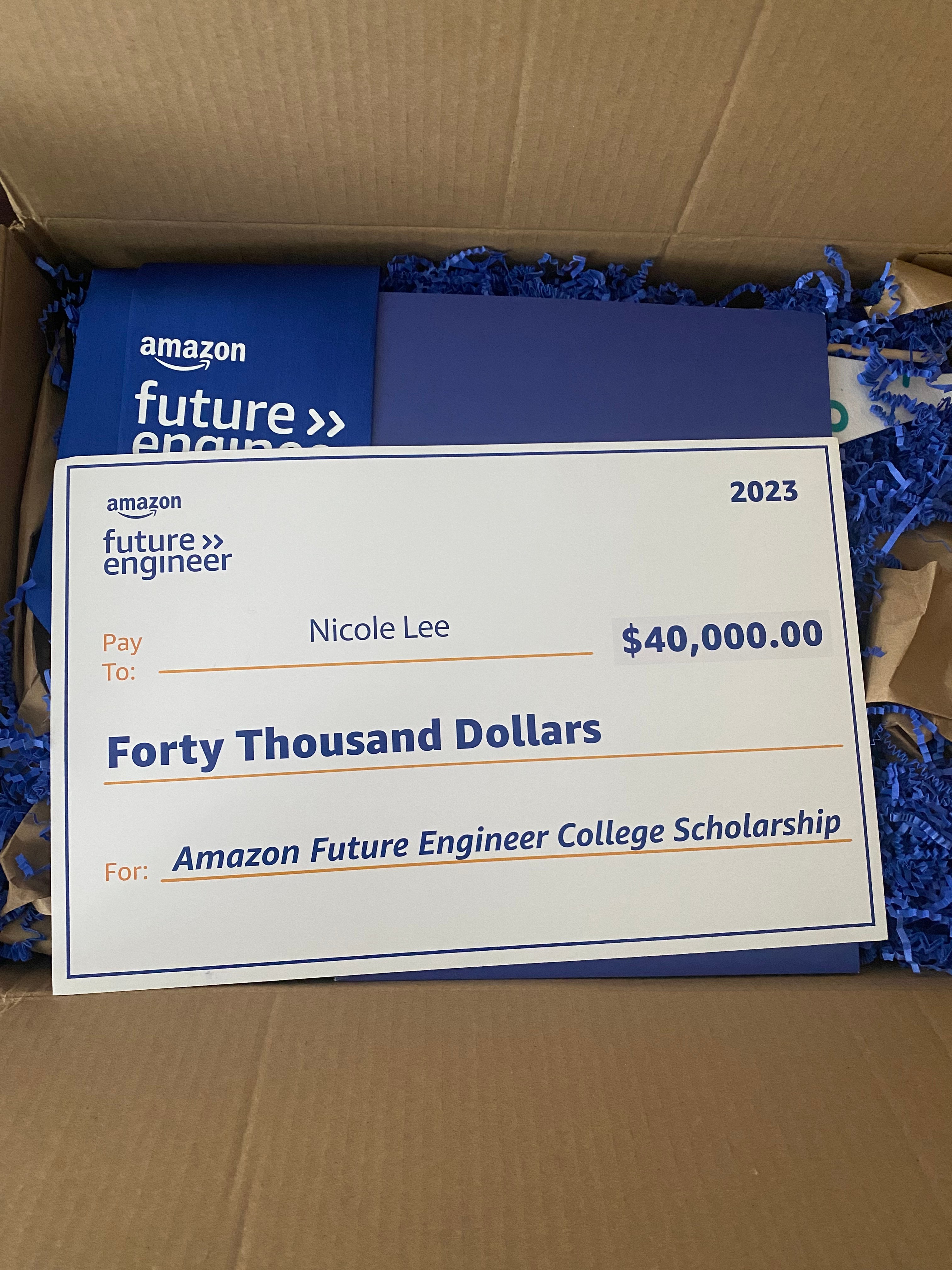 South Hills High School Student, Nicole Lee, Wins $40,000 Amazon Future Engineer Scholarship and Internship: A DeepRacer Success Story